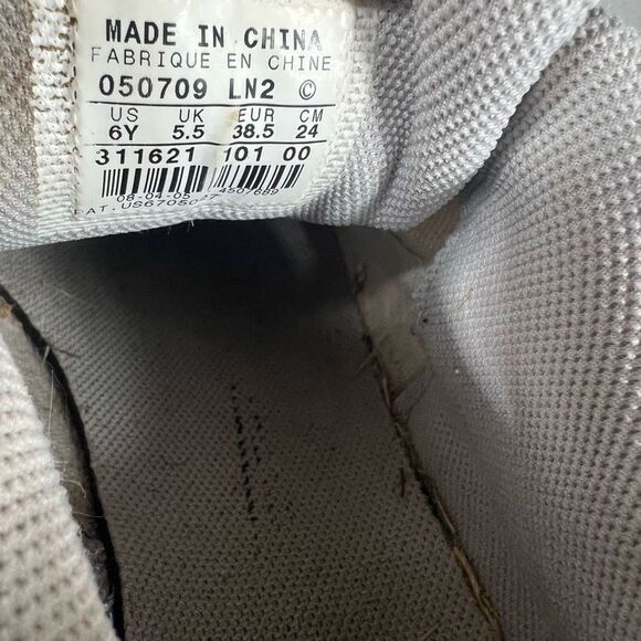 Nike Youth Golf Shoes 311621-101 Lace Up Black White Size 6 - Picture 9 of 9